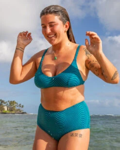 Bobby Bikini Top - Lava 15 Bobby Bikini Top - Lava -Swim Supply Store SEEA Bobby Bikinitop Lava 4X5 1 861aa696 079f 482e a310 8302a539542e