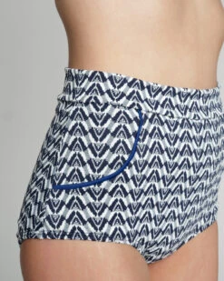 Georgia Bikini Top - Selene -Swim Supply Store SEEA Georgia Bikini Selene 4X5 14 ed1aa2cf b723 416e 9df8 764f4a3c16db