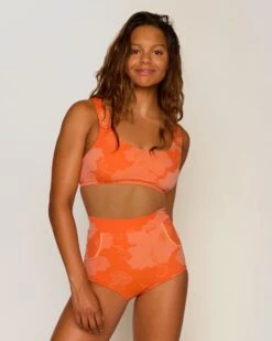 Georgia Bikini Top - Squeeze 13 Georgia Bikini Top - Squeeze -Swim Supply Store SEEA Georgia Bikini Squeeze 4X5 1