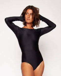 Hermosa One Piece - Black -Swim Supply Store SEEA Hermosa Surfsuit Black 4X5 1