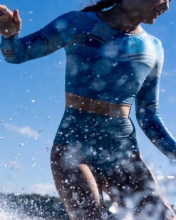 Hermosa One Piece - Seaflower -Swim Supply Store SEEA Hermosa Surfsuit Seaflower Lifestyle 4X5 4