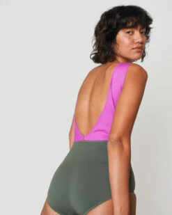 Lido One Piece - Jazzberry (RC-Skin) -Swim Supply Store SEEA Lido Onepiec Jazzberry 4X5 4