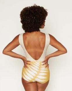 Lido One Piece - Gold Leaf -Swim Supply Store SEEA Lido Onepiece Goldleaf 4X5 109