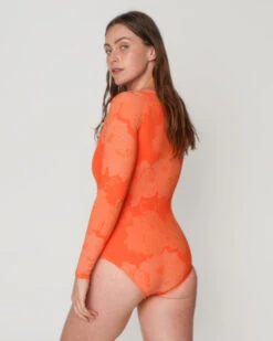 Mimi Surf Suit - Squeeze -Swim Supply Store SEEA Mimi Surfsuit Squeeze 4X5 7