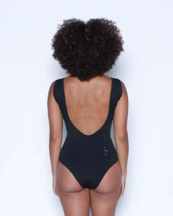 Pacific One Piece - Black (RC-Skin) -Swim Supply Store SEEA Pacific OnePiece Black 4X5 4