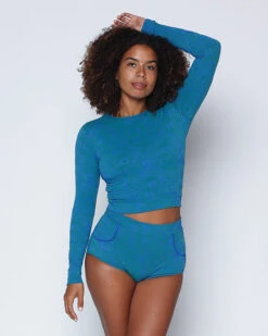 Palomar Crop Top Rashguard - Alga 18 Palomar Crop Top Rashguard - Alga -Swim Supply Store SEEA Palomar CropTopRashguard Alga 4X5 6 40aadfef 6e54 42d5 bfb9 ea1702c055be