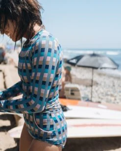 Palomar Crop Top Rashguard - Antibes -Swim Supply Store SEEA Palomar Georgia Antibes LS 4X5 1