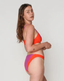 Vega Bikini Bottom - Jazzberry -Swim Supply Store SEEA Vega Bikini Jazzberry 4X5 1