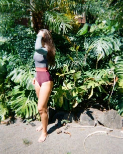 Hermosa One Piece - Mulberry -Swim Supply Store SP23 Hawaii MadisonPool 14