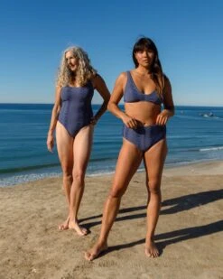 Brasilia Bikini Top - Magma -Swim Supply Store SP24 Naomi OnePiece Magma VP AlisaNaomi 12